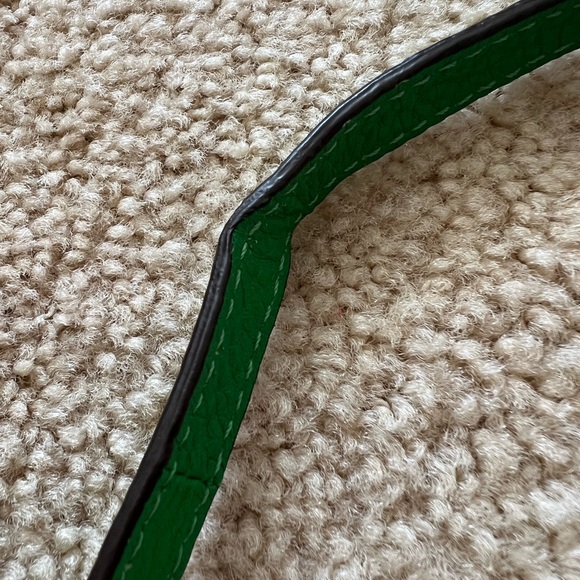 Michael Kors Gilmore Crossbody - Picture 4 of 6